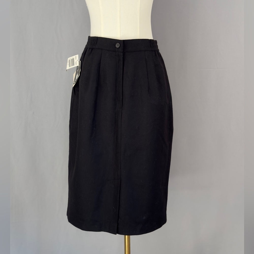 Chic Black Pencil Skirt for Women